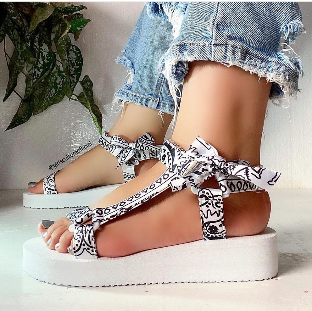 White Paisley Bandana Velcro Slide